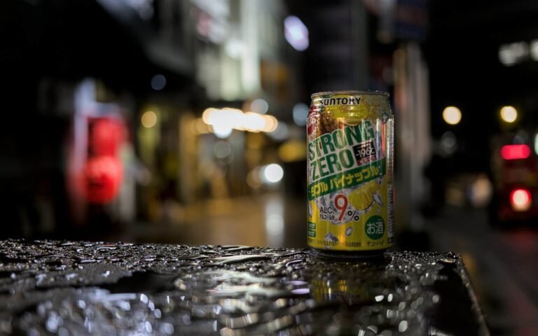 A can of Strong Zero